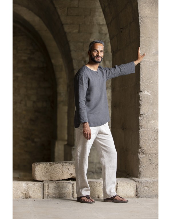 CHARCOAL GRAY LINEN TUNIC AND NATURAL COLOR LINEN PANTS