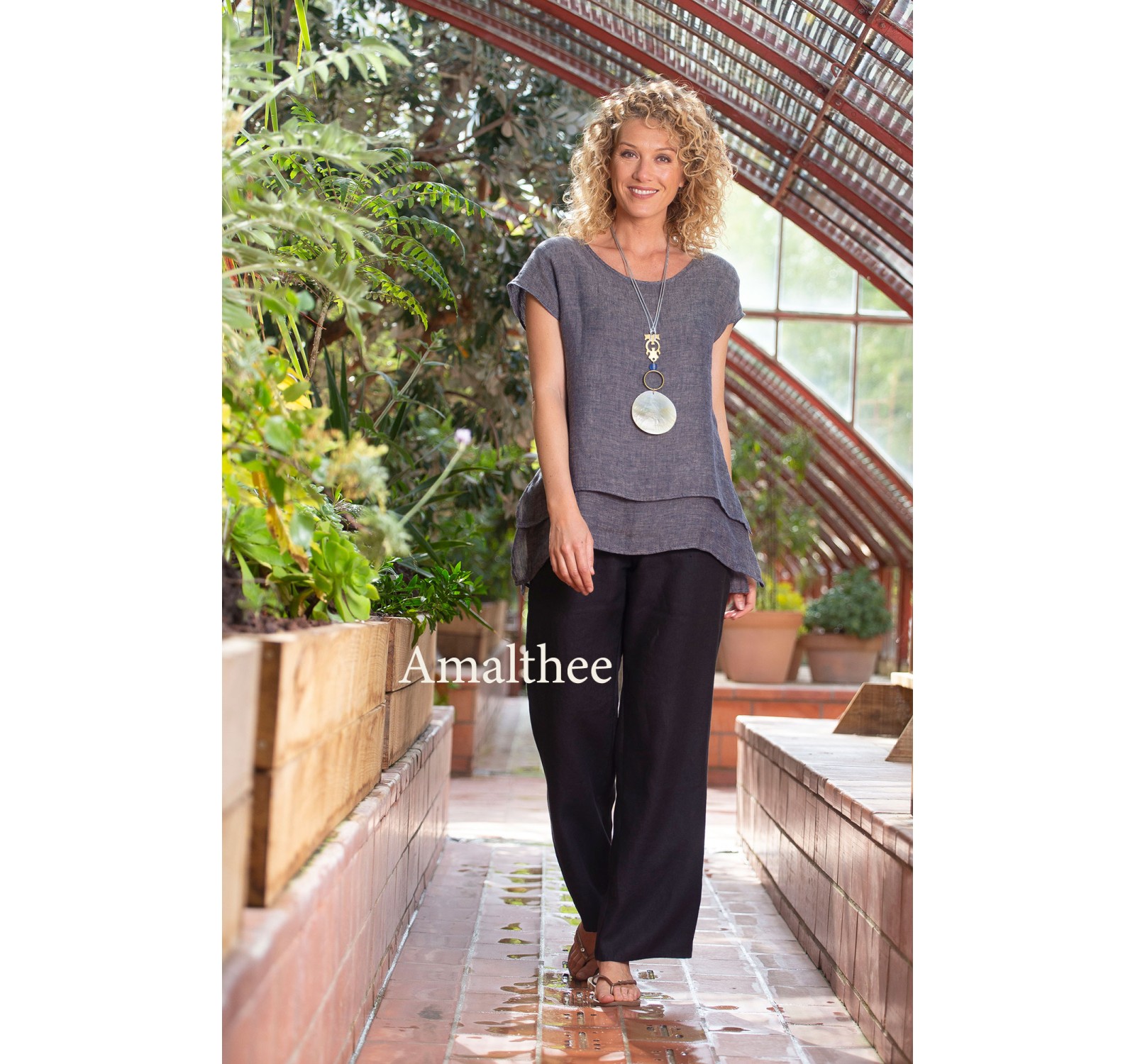 SELENE TOP IN SLATE GRAY LINEN VOILE WITH BARBARA STRAIGHT BLACK LINEN PANTS