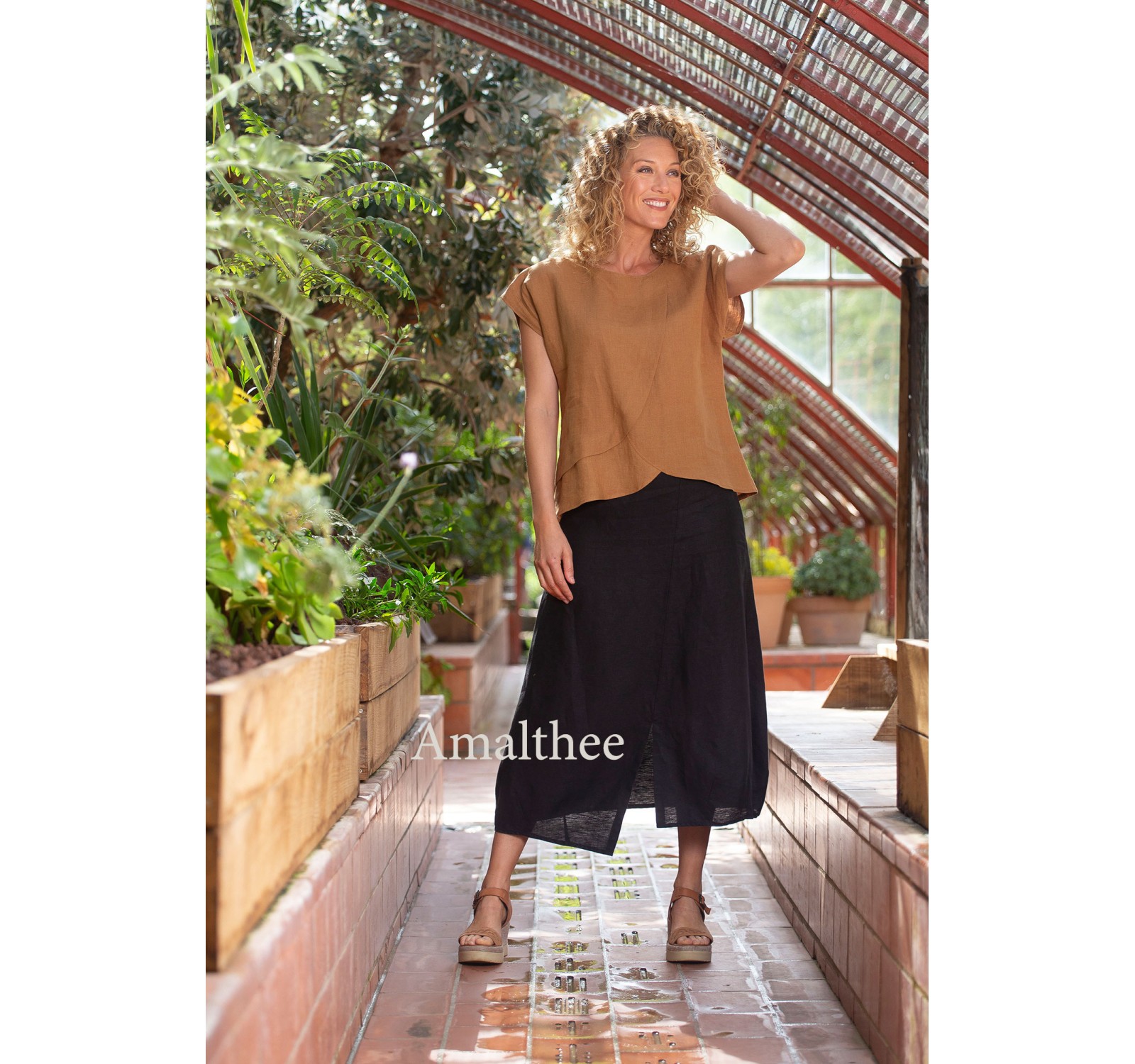 TOBACCO LINEN JULIA TOP WITH  BLACK LINEN ASSIA SKIRT