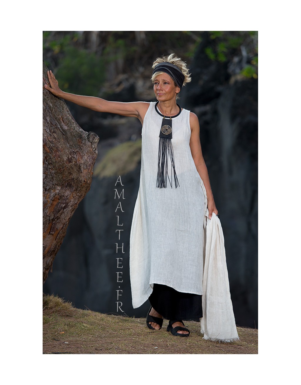 oatmeal linen gauze tunic and black sarouel