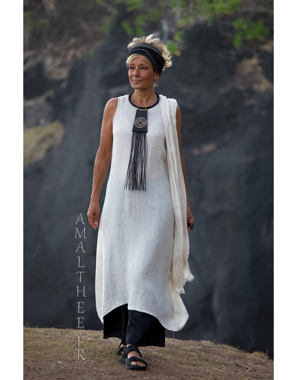 A long oatmeal linen gauze tunic Lili layered on our wild legs black linen baba pants