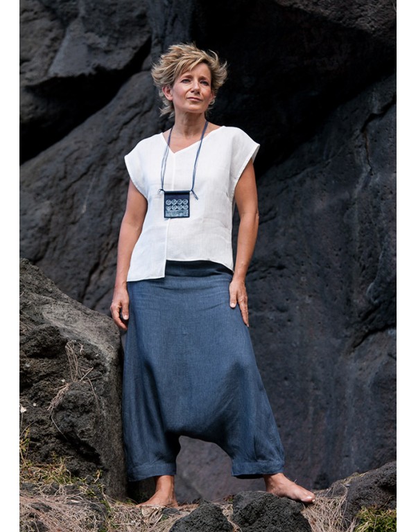 white linen asymmetrical"Square" Top and blue denim sarouel/skirt