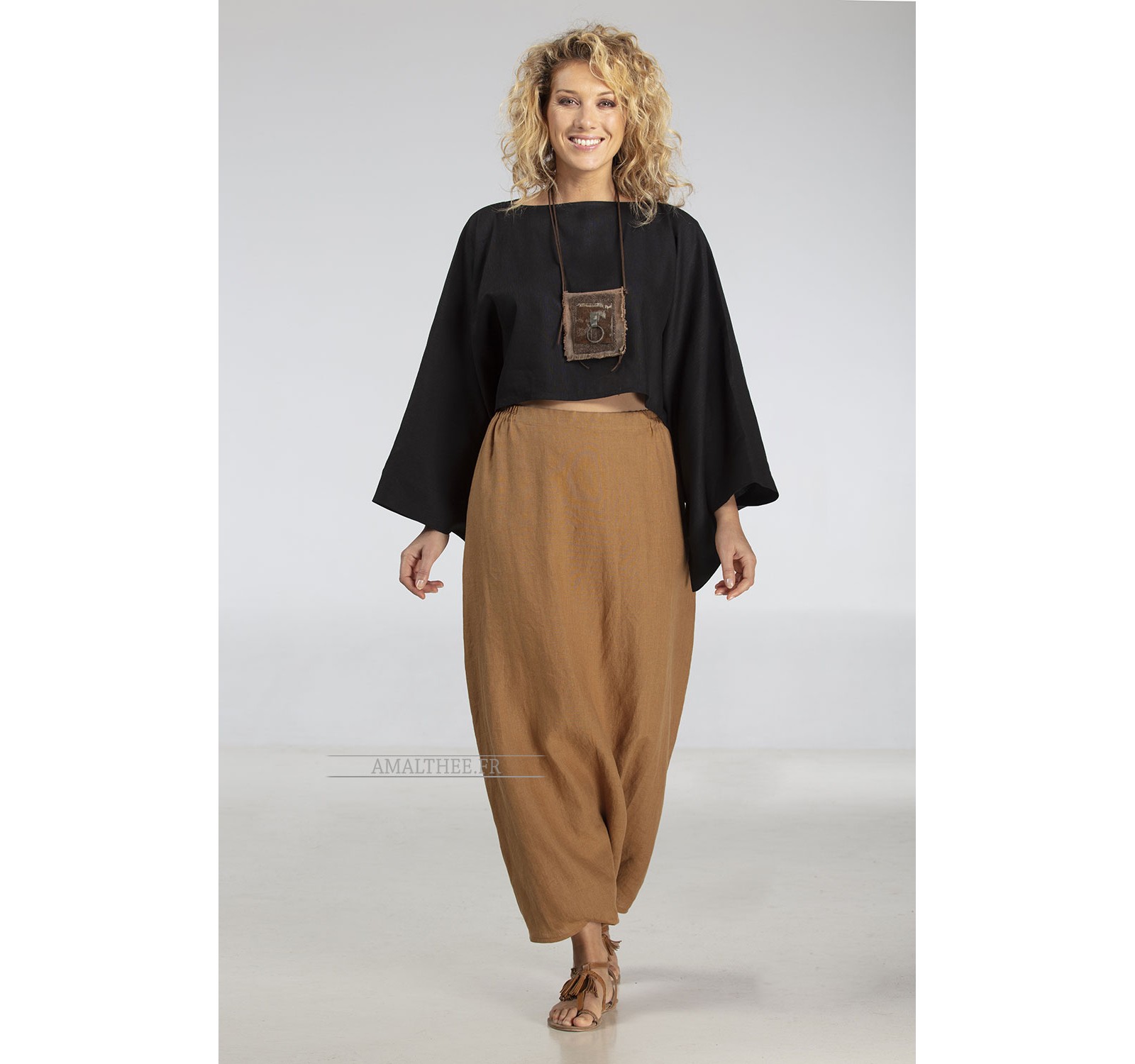 Top 'japan' in black linen with kimono sleeves