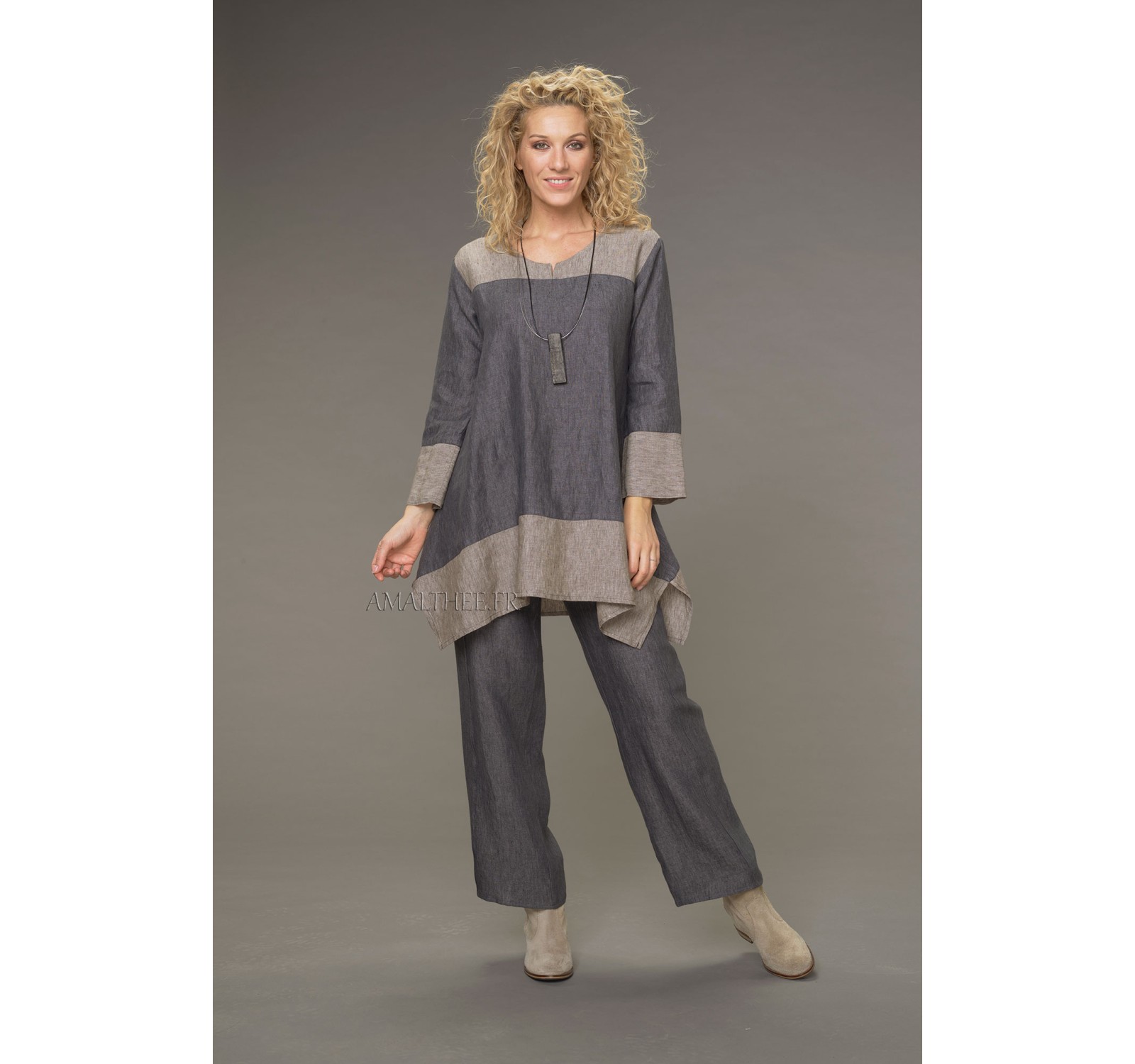 Two-tone Elisa tunic short two-tone stone gray / taupe version over black jeggings or linen pants