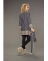 Two-tone Elisa tunic short two-tone stone gray / taupe version over black jeggings or linen pants