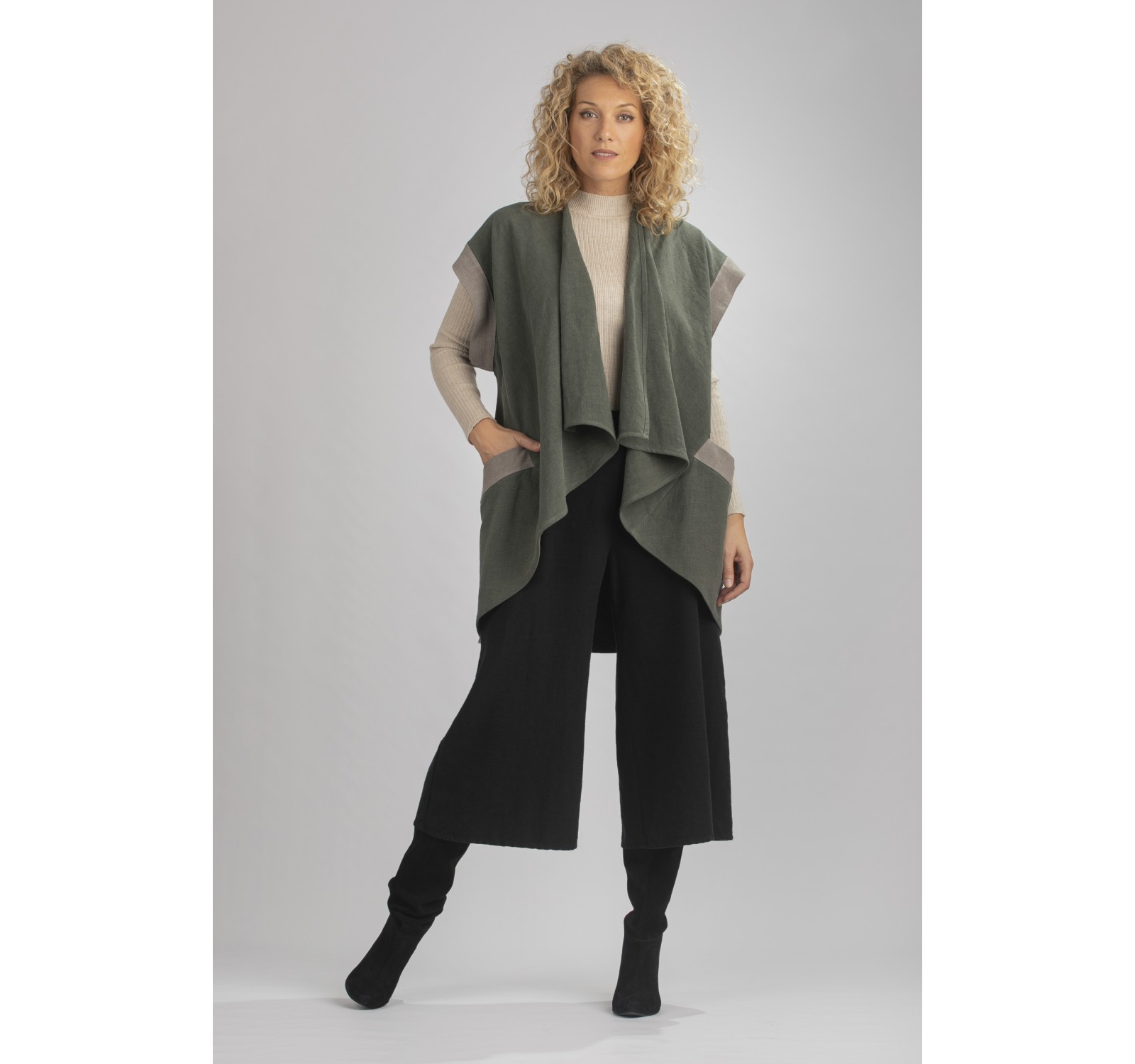 ALICE SLEEVELESS JACKET ALMOND GREEN TWO-TONE WOOL LINEN  WITH CULOTTES SKIRT PANTS