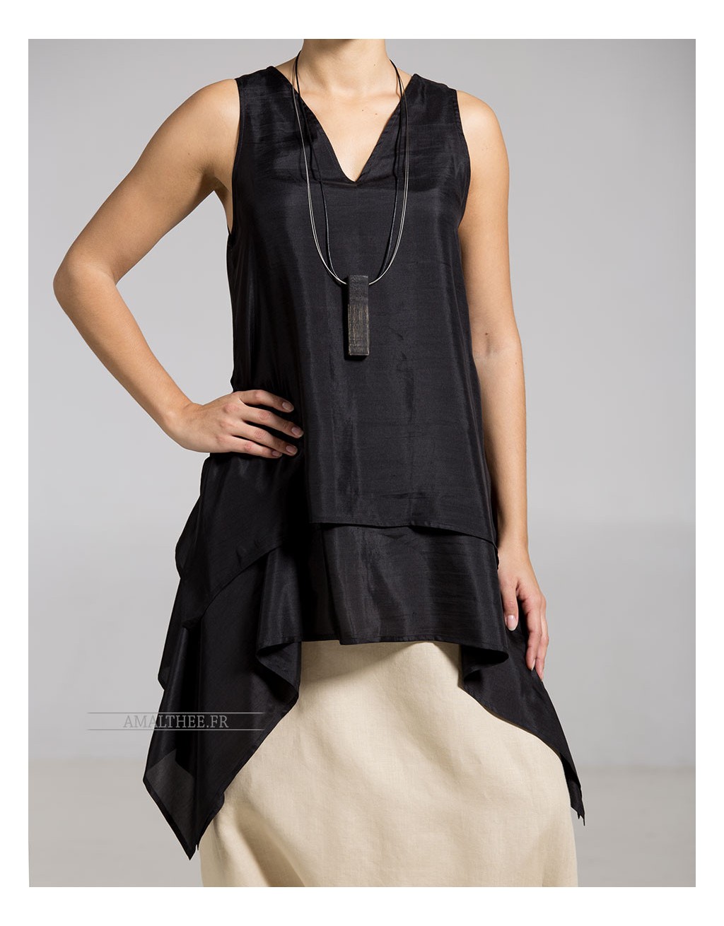 top en voile de soie noir long top en voile de soie noir long