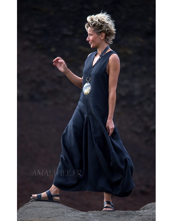 Black linen Moon dress